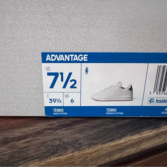 Adidas advantage court shoes - Picture 1 of 5